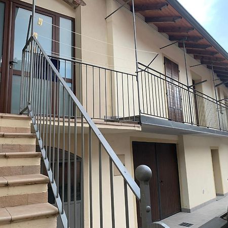 La Casa Di Nonna Pina Villa Roccasparvera Kültér fotó